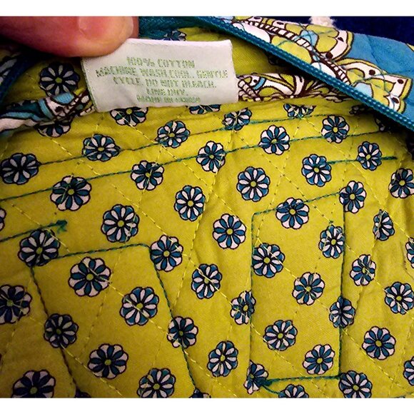 Vera Bradley Paisley Print Backpack With Multiple Compartments & Adjustable Stra - Picture 8 of 10